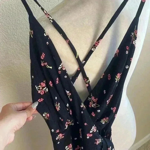 Free People - Tango at Night Black Floral Print Wrap Romper - Picture 5 of 9